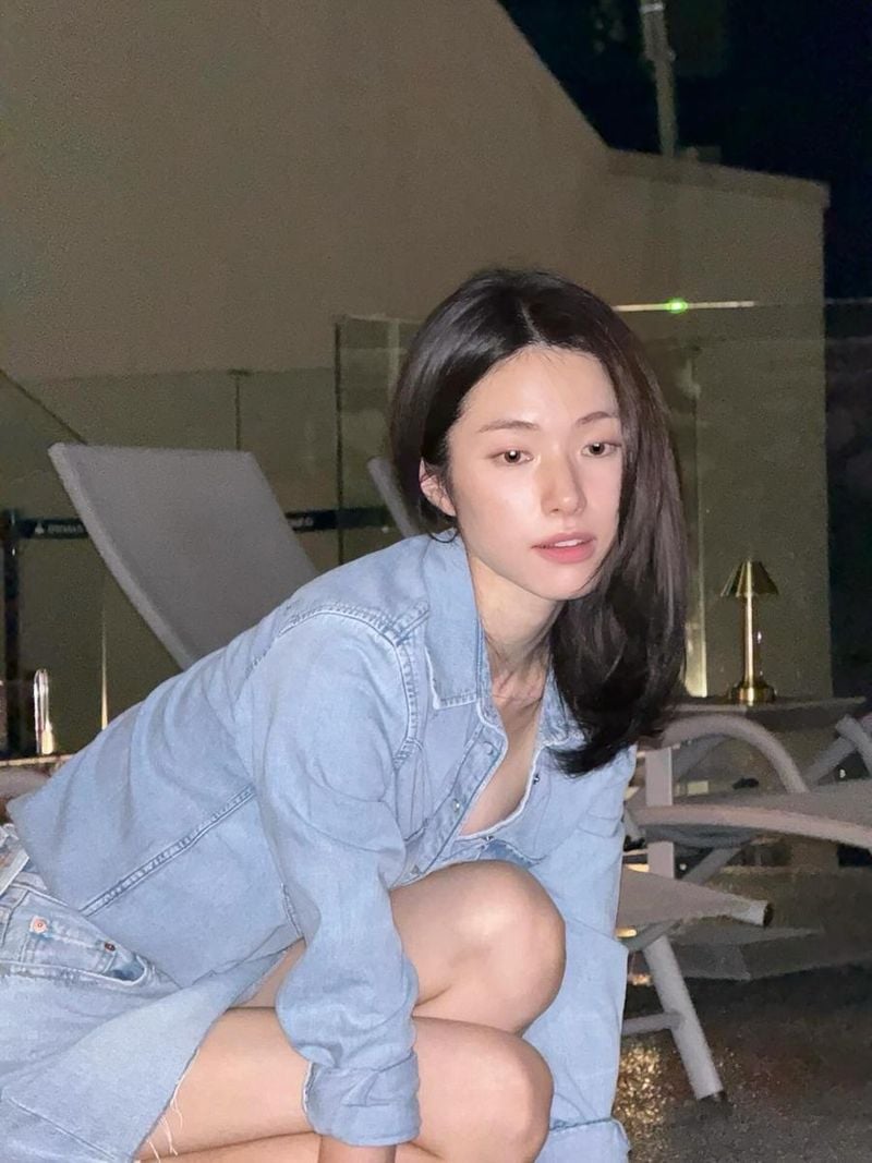 “여름아 언넝 가”…하영, 늦여름 밤→쓸쓸한 청청 무드 / 배우 하영 인스타그램