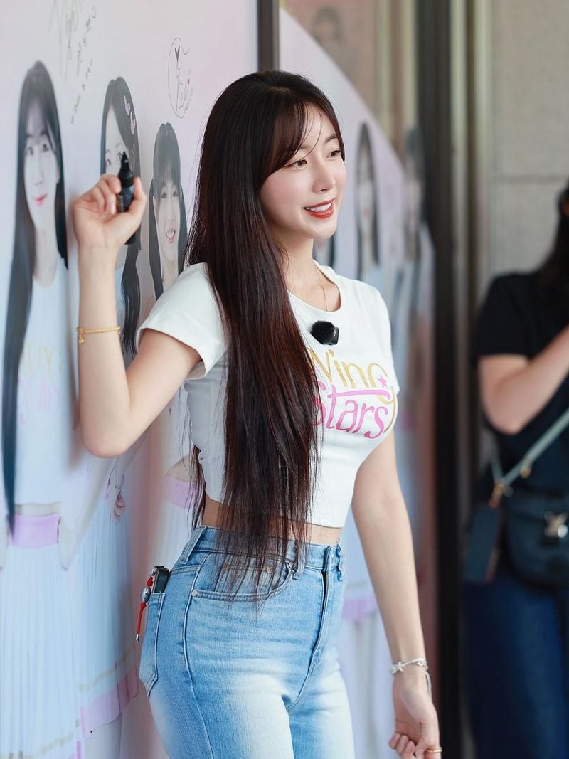 “這樣的員工怎麼樣”…안지현, 여름 무드 속 미소→청량한 존재감 / 치어리더 안지현 인스타그램