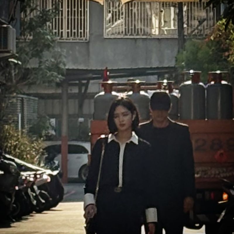 “Crank In”…신현준, 눈빛에 깊은 서사→초가을 거리 투영 / 배우 신현준 인스타그램