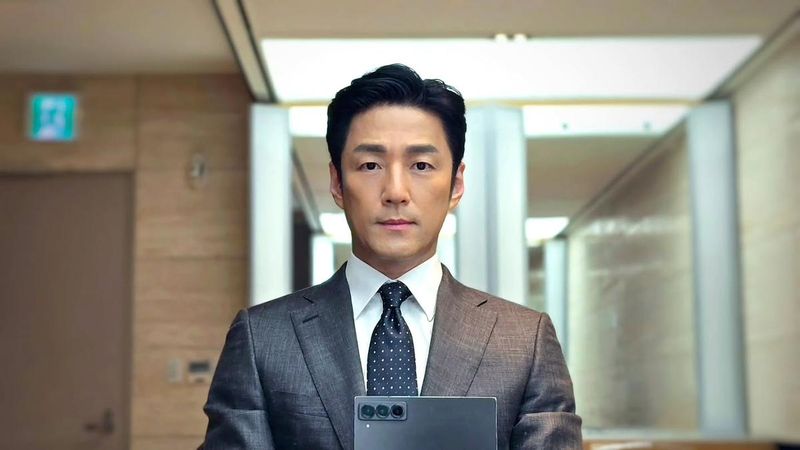 “정적을 직면한 눈빛”…지진희, 담담한 카리스마→비상한 아우라 / 배우 지진희 인스타그램