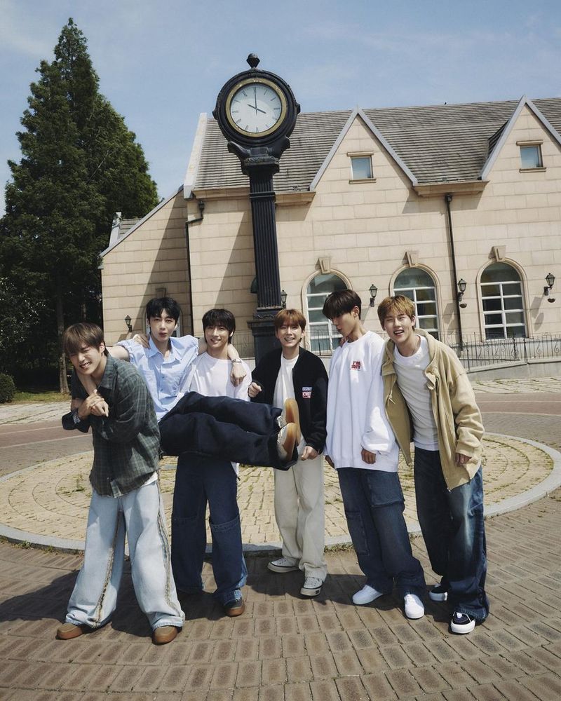 “시간도 기다렸다”…몬스타엑스, ‘더 엑스’ 컴백 포토→몬베베 설렘 폭발 / 스타쉽엔터테인먼트