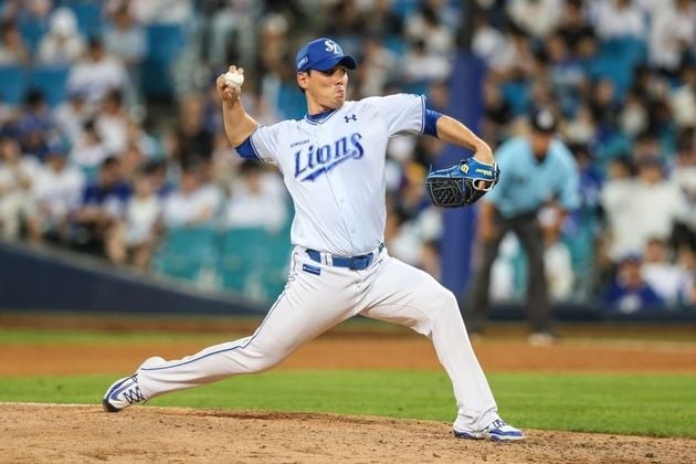 “8월 무실점 질주”…김재윤, 삼성 반등 이끈 10경기 1실점 / 연합뉴스
