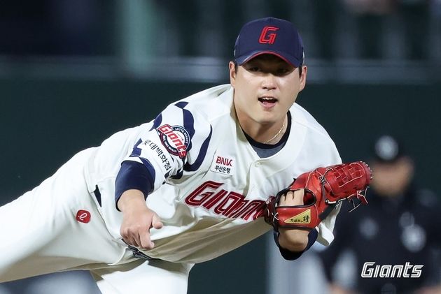 “나균안 6이닝 2실점 호투”…롯데, 2연승으로 4위 도약 / 연합뉴스
