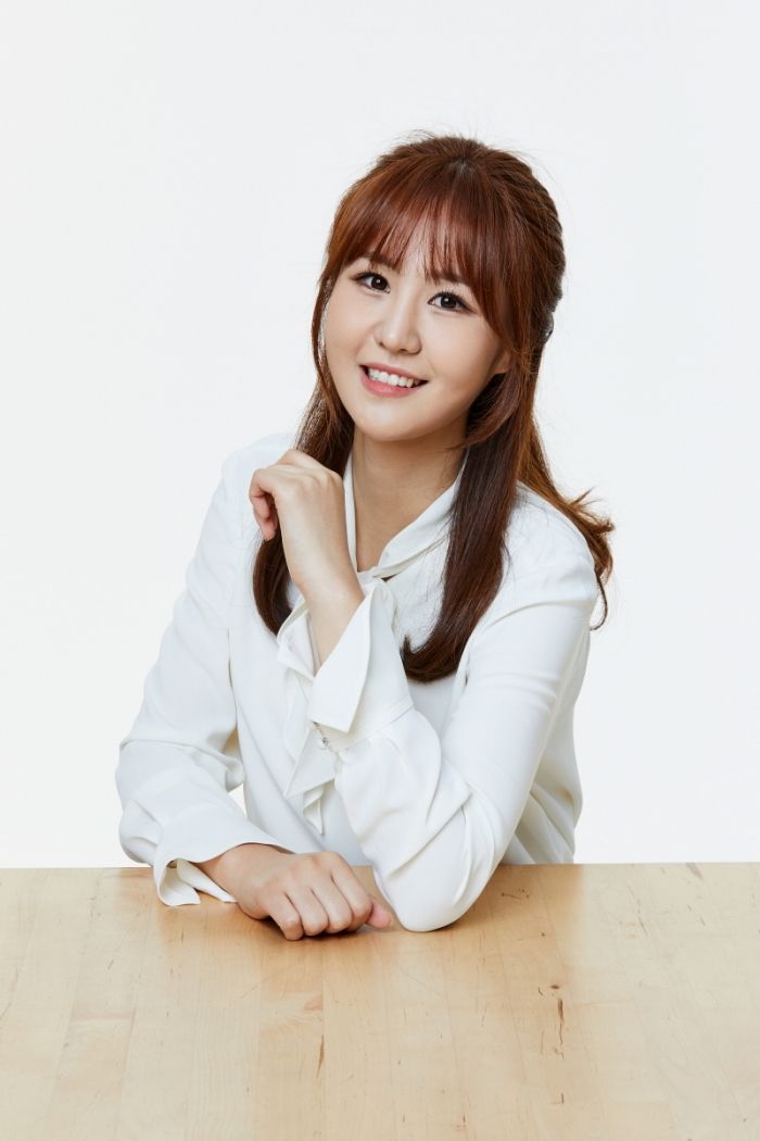 “흥부자 윤수현 MC 등극”…아침마당 쌍쌍파티, 트롯 케미로 금요일→생방송 흥 폭발