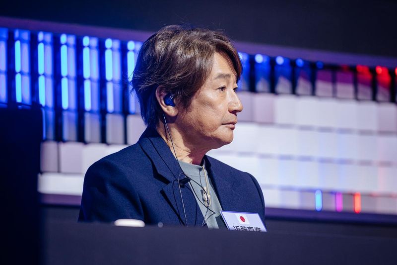 “신동엽 어록에 울고 웃는다”…‘2025 한일가왕전’ 촌철살인 멘트→콘도 마사히코 눈물의 무대 / 크레아스튜디오