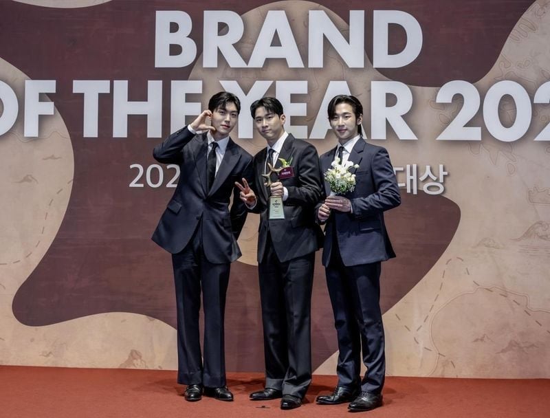 “차트도 무대도 휩쓸었다”…리베란테, ‘쿠오레 인피니토’ 돌풍→팬콘서트 전석 매진 / EMK엔터테인먼트