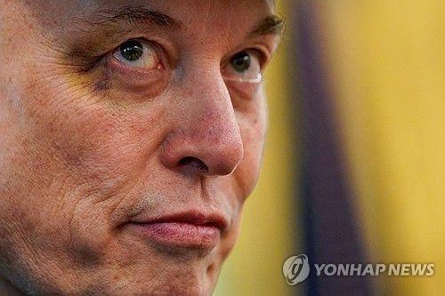 ‘일론 머스크’ 트위터 지분 늦장공시 소송 기각 요청…SEC는 5억달러 이익 환수 주장