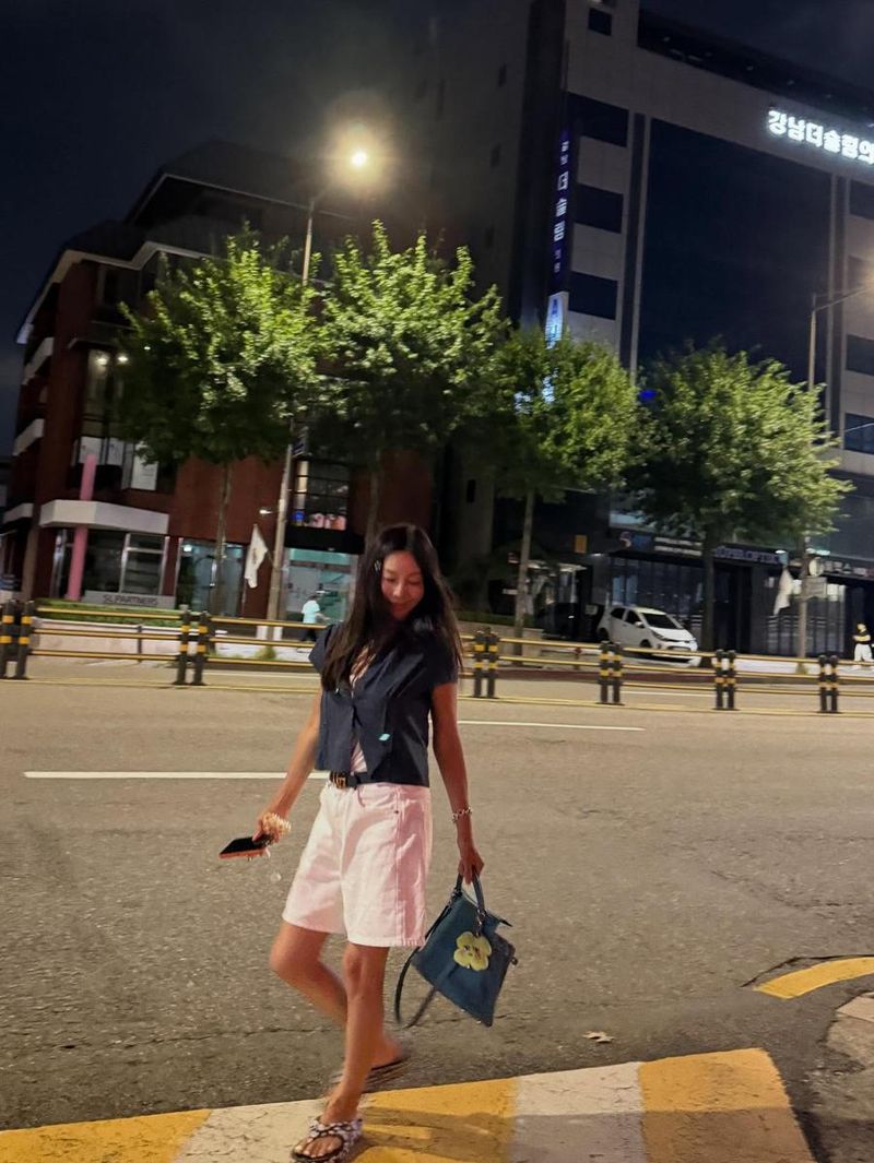 배우 황신혜 인스타그램