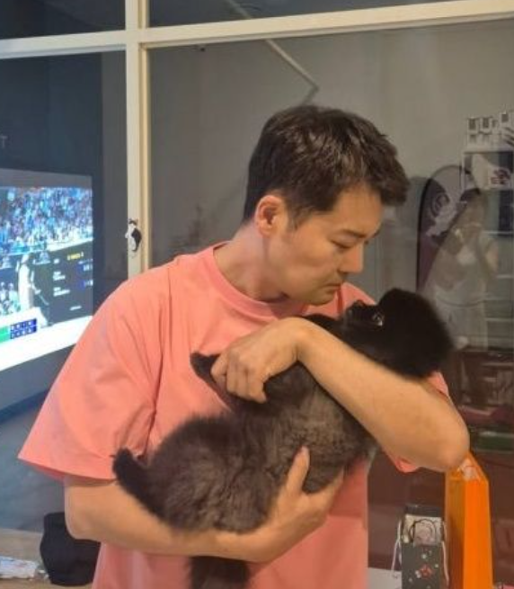 전현무, 보아 신곡과 엮인 난감한 순간