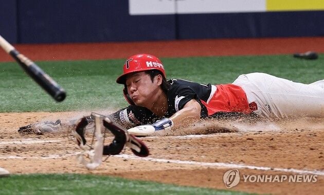 “인사이드 더 파크 홈런”…김규성, 시즌 3번째 장내 홈런 쾅 / 연합뉴스