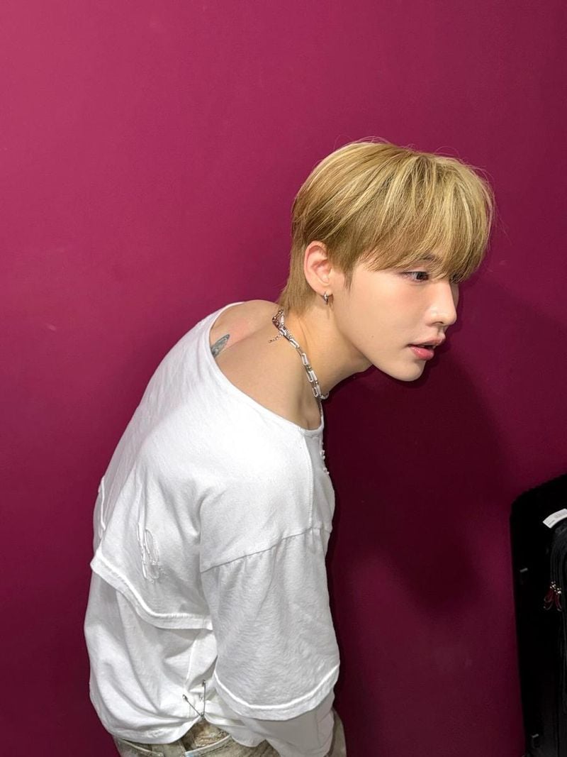 그룹 AB6IX 전웅 인스타그램