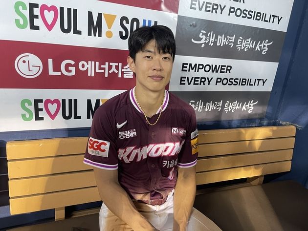 “9회 결승 득점 질주”…송성문, LG전 승부처서 22도루·결승점 / 연합뉴스