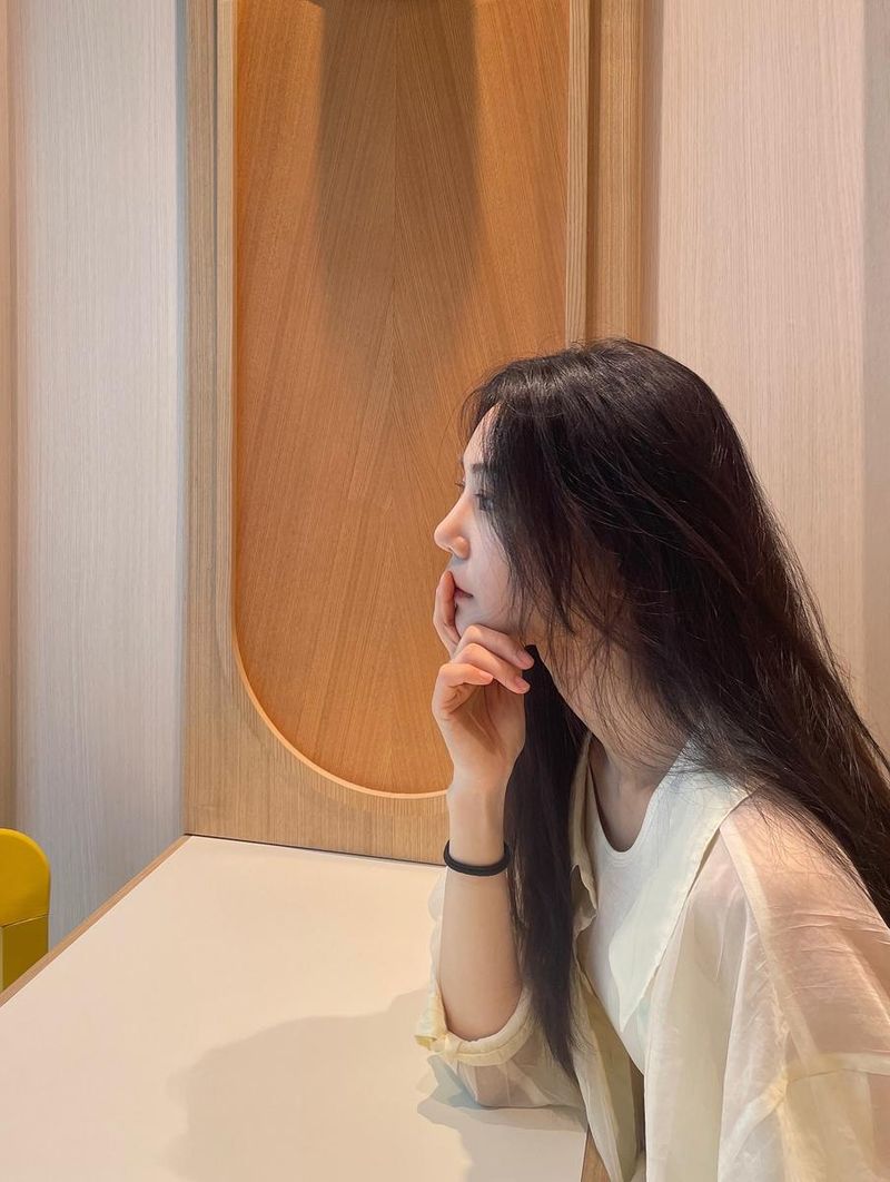 배우 한지은 인스타그램