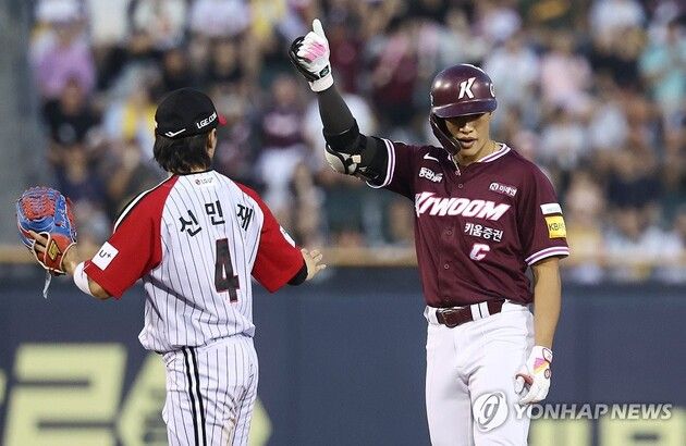 “폰세 상대 홈런”…송성문, MLB 스카우트 앞 인상 남긴 24호포 / 연합뉴스