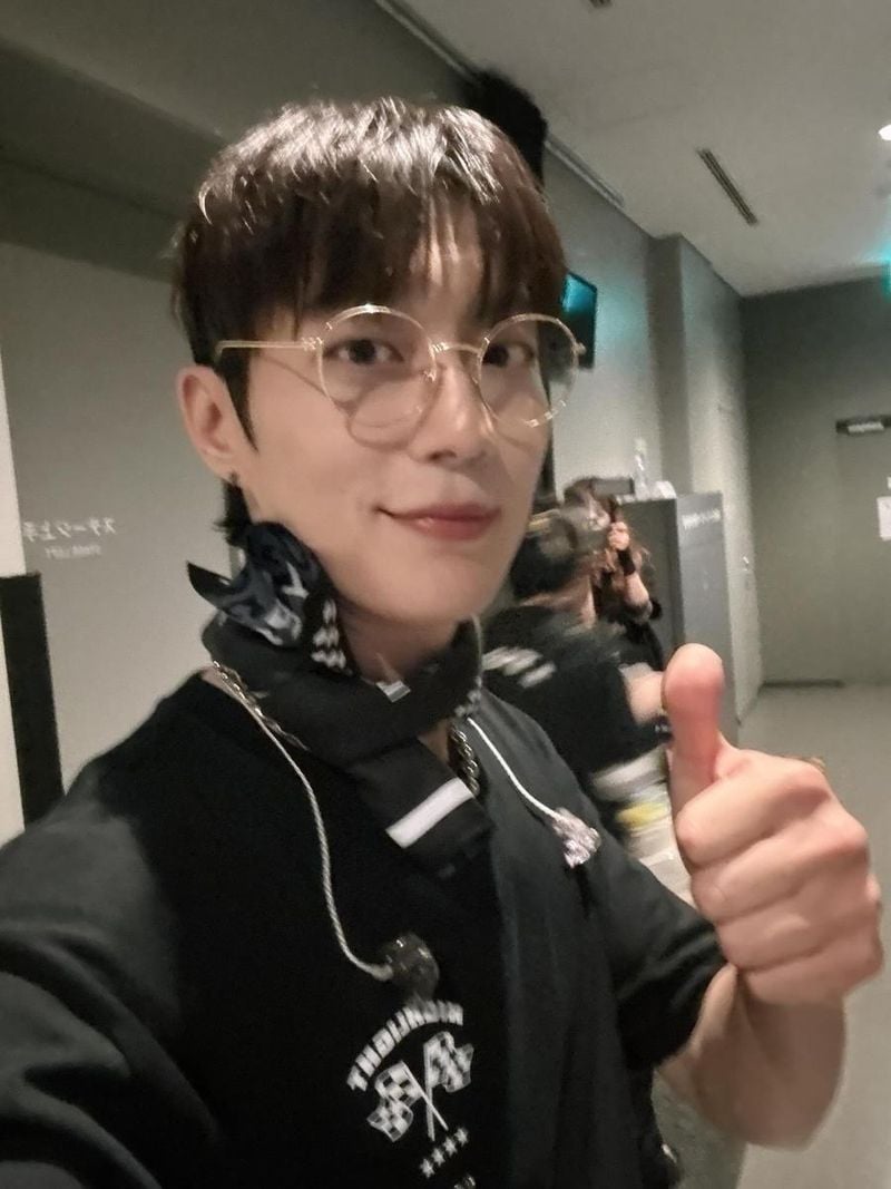 그룹 하이라이트 윤두준 인스타그램
