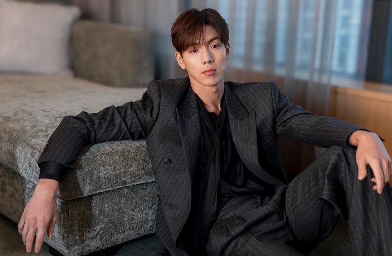“10년의 약속, 강렬하게 돌아왔다”…몬스타엑스, ‘더 엑스’로 완전체 컴백→새로운 K팝 공식 세운다 / 스타쉽엔터테인먼트