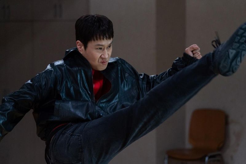“정우·김유미, ‘짱구’서 다시 만나다”…부산국제영화제 뜨거운 시선→예고편 열풍 / 팬엔터테인먼트, 영화사 두중