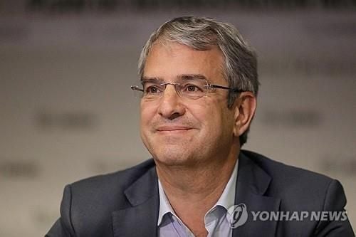 ‘네슬레’ CEO 돌연 해임…사내 연예 조사 여파에 경영 혼선