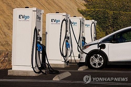 ‘미국 전기차 판매’ 세액공제 종료 앞두고 급증…월 리스비 5만 원대 등장