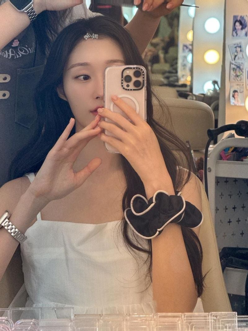걸그룹 시그니처 문채솔 인스타그램