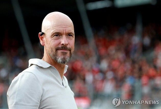“62일 만에 경질 불명예”…텐하흐, 레버쿠젠서 97억 원 수령 / 연합뉴스