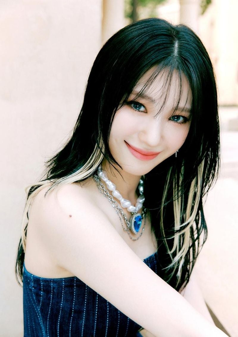“글로벌 대세의 새로운 도전”…로켓펀치 수윤, ‘하이서울패션쇼’서 첫 런웨이→패션계 시선 집중 / 울림엔터테인먼트