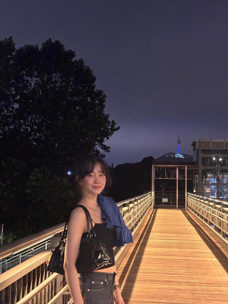 배우 신현빈 인스타그램
