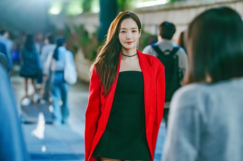 “박민영·박희순·주종혁, 런웨이처럼”…‘컨피던스맨KR’ 팀워크 폭발→화려한 출정식 기대