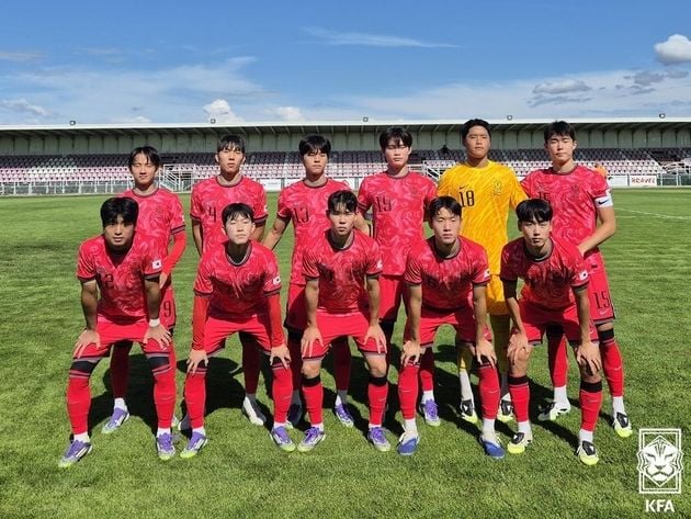 “연달아 실점 아쉬움”…U-17 대표팀, 이탈리아에 0-3 패배 / 연합뉴스