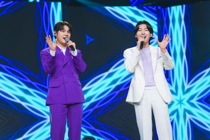 “TOP7 향한 돌직구 폭로”…미스·미스터트롯 출신, ‘사랑의 콜센타-세븐스타즈’에서 충격 무대→유쾌한 화합 / TV CHOSUN