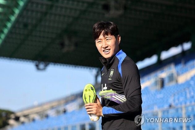 “완전체 훈련 가동”…이강인 복귀, 홍명보호 미국전 대비 총력 / 연합뉴스