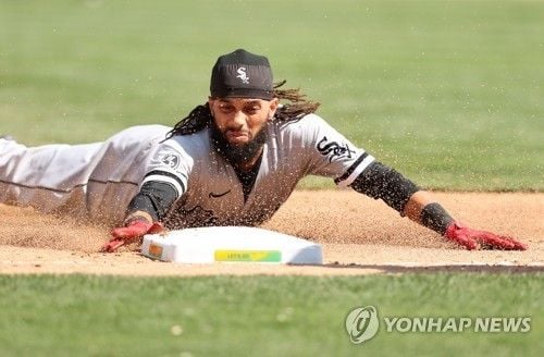 “통산 326도루 베테랑 가세”…해밀턴, 컵스 마이너 계약 포스트시즌 가능 / 연합뉴스