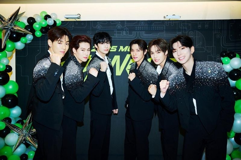 “몬스타엑스 형원, DJ H.ONE 돌아왔다”…‘엔 더 프론트’ 리믹스→10주년 열기 이어간다 / 스타쉽엔터테인먼트