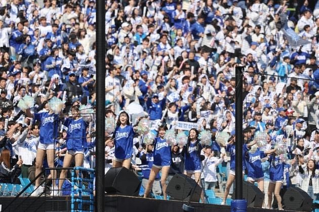 “구단 첫 140만 관중 돌파”…삼성, 홈 최다 신기록 경신 / 연합뉴스