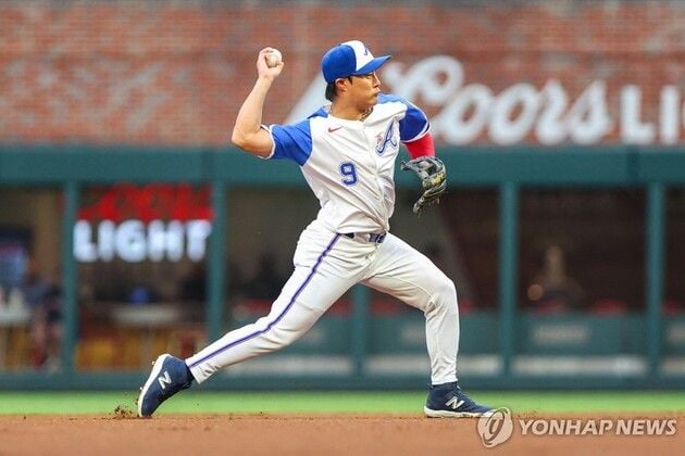 “홈 첫 멀티히트”…김하성, 애틀랜타 이적 후 4타수 2안타 / 연합뉴스