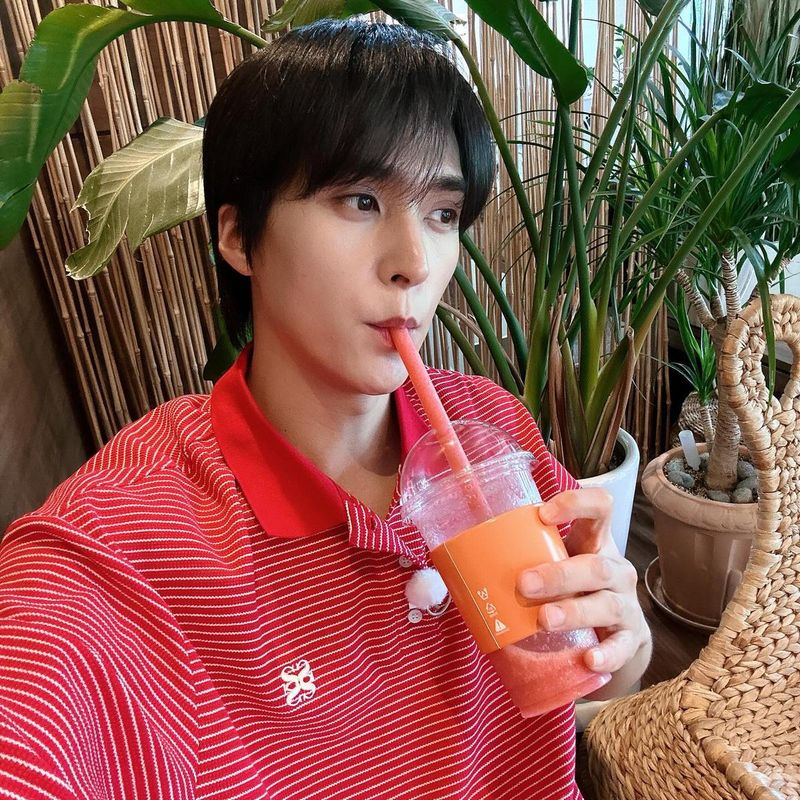 그룹 하이라이트 손동운 인스타그램