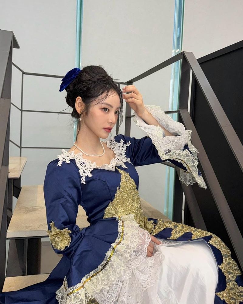 걸그룹 아르테미스 진솔 인스타그램