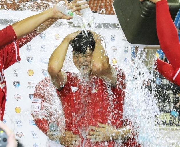 “2천탈삼진 금자탑”…김광현, LG전 3K로 역대 3번째 대기록 / 연합뉴스