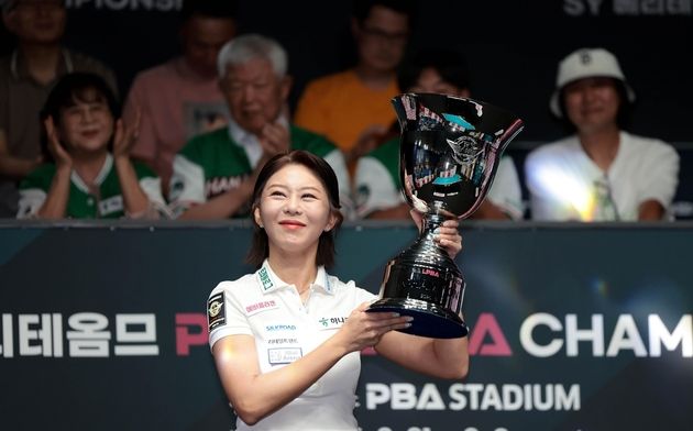 “하이런 9점 폭발”…김가영, 스롱 제압하며 LPBA 통산 16승 / 연합뉴스