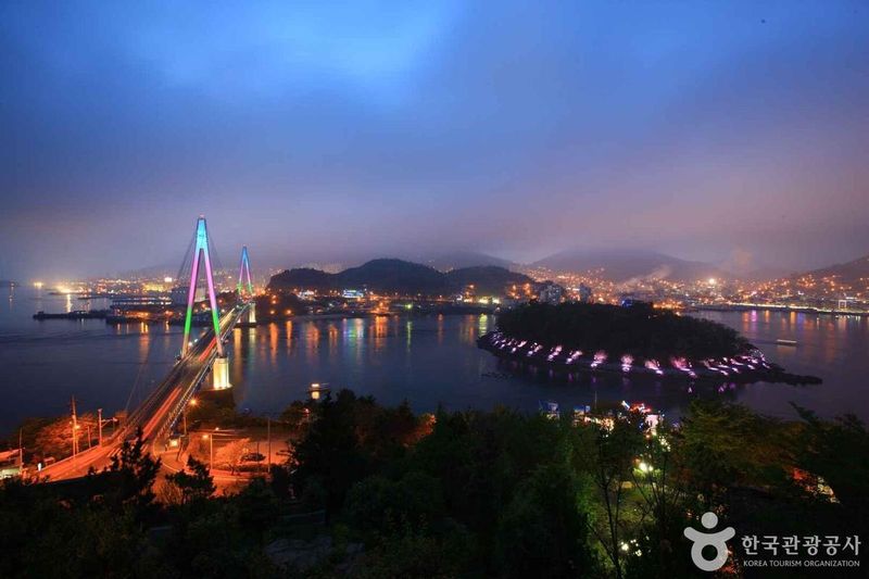 사진 = 포토코리아(한국관광공사) 돌산대교