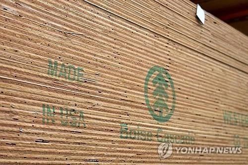 미국 목재 선물 한 달 새 25% 급락…관세 불확실성·수요 둔화 우려