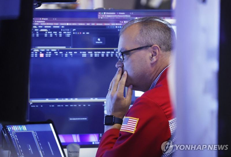 뉴욕증시, 고용 충격 진정에 3대 지수 상승…나스닥 0.45%↑ 마감