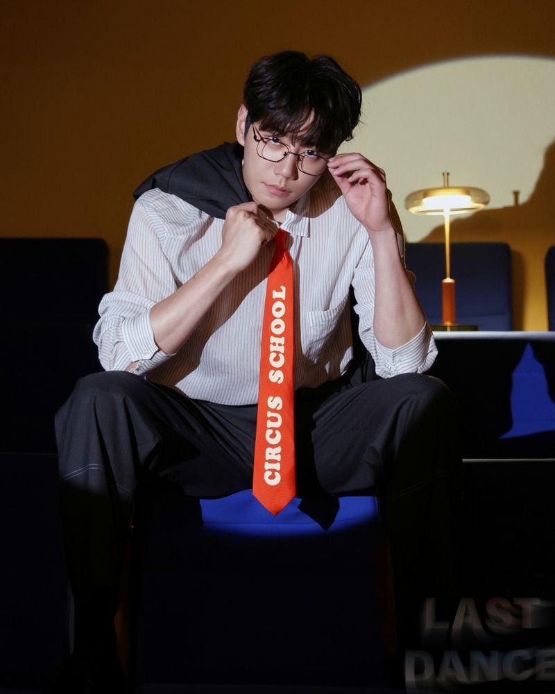 “스타일로 시선 압도”…이준영, ‘LAST DANCE’서 댄디함 폭발→솔로 컴백 기대감 고조 / 빌리언스