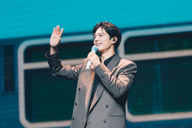 박보검(출처=더블랙레이블)