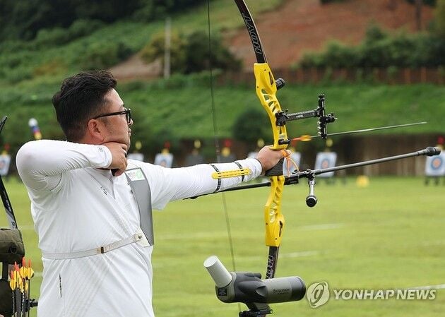 “세계신기록 2개 작성”…한국양궁, 광주 세계선수권 예선 전종목 1위 / 연합뉴스