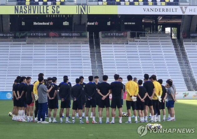 “미국전 무실점에 이어”…홍명보호, 멕시코 상대 스리백 전술 완성도 시험 / 연합뉴스