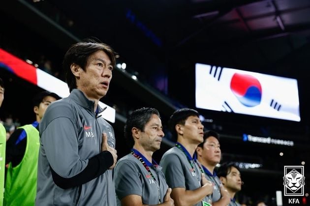 “손흥민 연속 득점”…홍명보 감독, 팀 내 최적 기용 방침 강조 / 연합뉴스