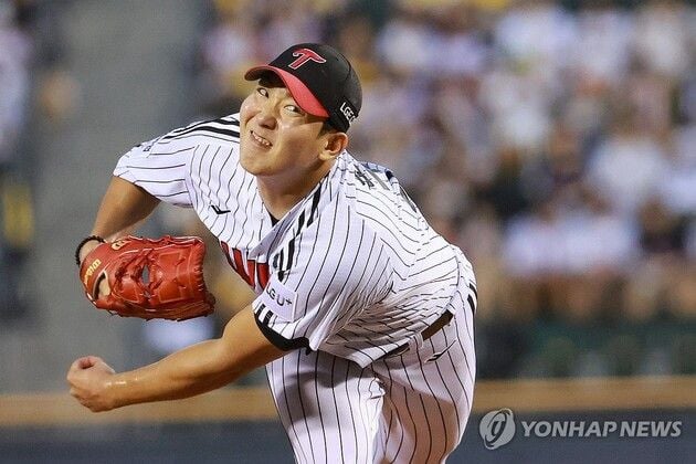 “5회 6득점 역전극”…LG, 두산에 8-4 승리로 매직넘버 11 / 연합뉴스