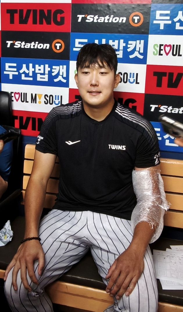“데뷔 첫 10승 달성”…손주영, 7이닝 3실점 LG 선발진 진기록 / 연합뉴스