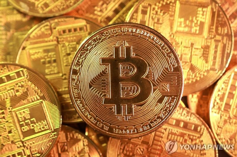 비트코인, 美 PPI 하락에 2% 상승…한때 11만4천달러 돌파